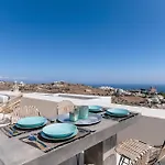 Glaukopis Retreat Ano Syros