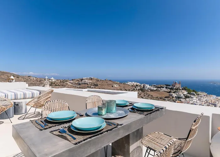 Glaukopis Retreat Ano Syros